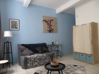 Location  CARCASSONNE meublé 1 pieces, 30,3m2 habitables, a CARCASSONNE